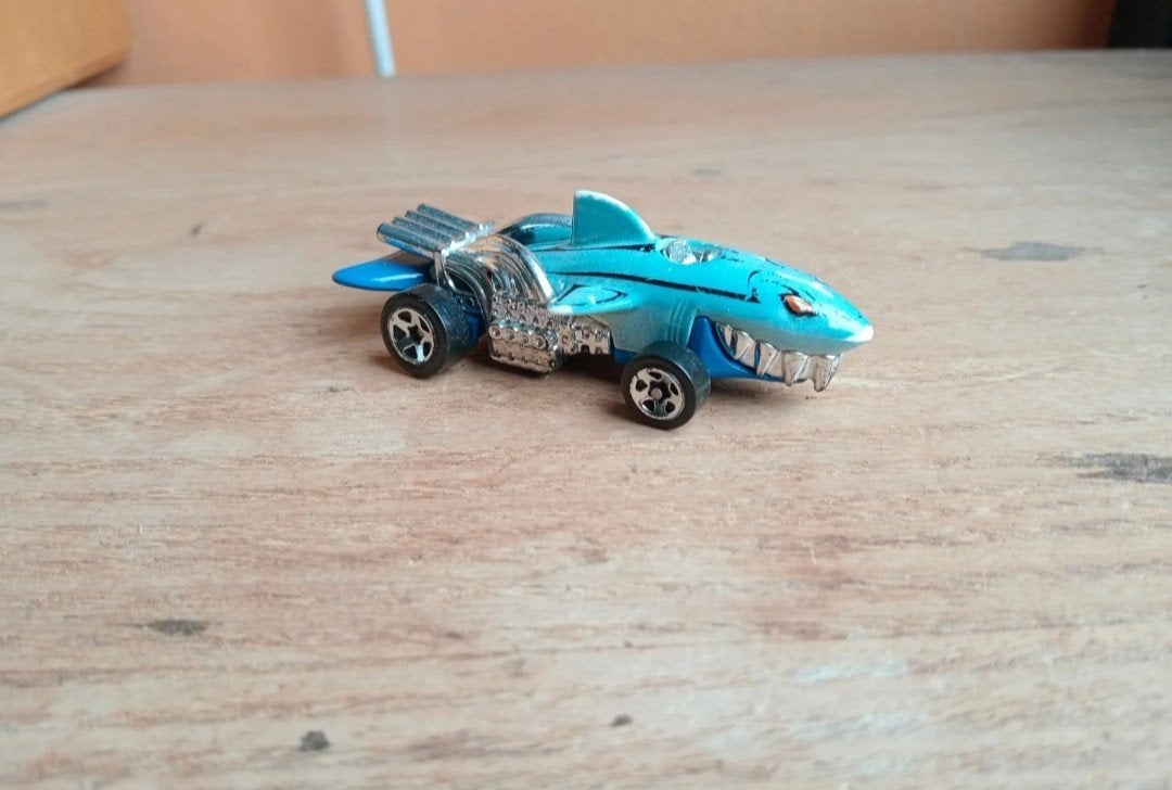 Hot wheels shark, Ophalen of Verzenden, Gebruikt