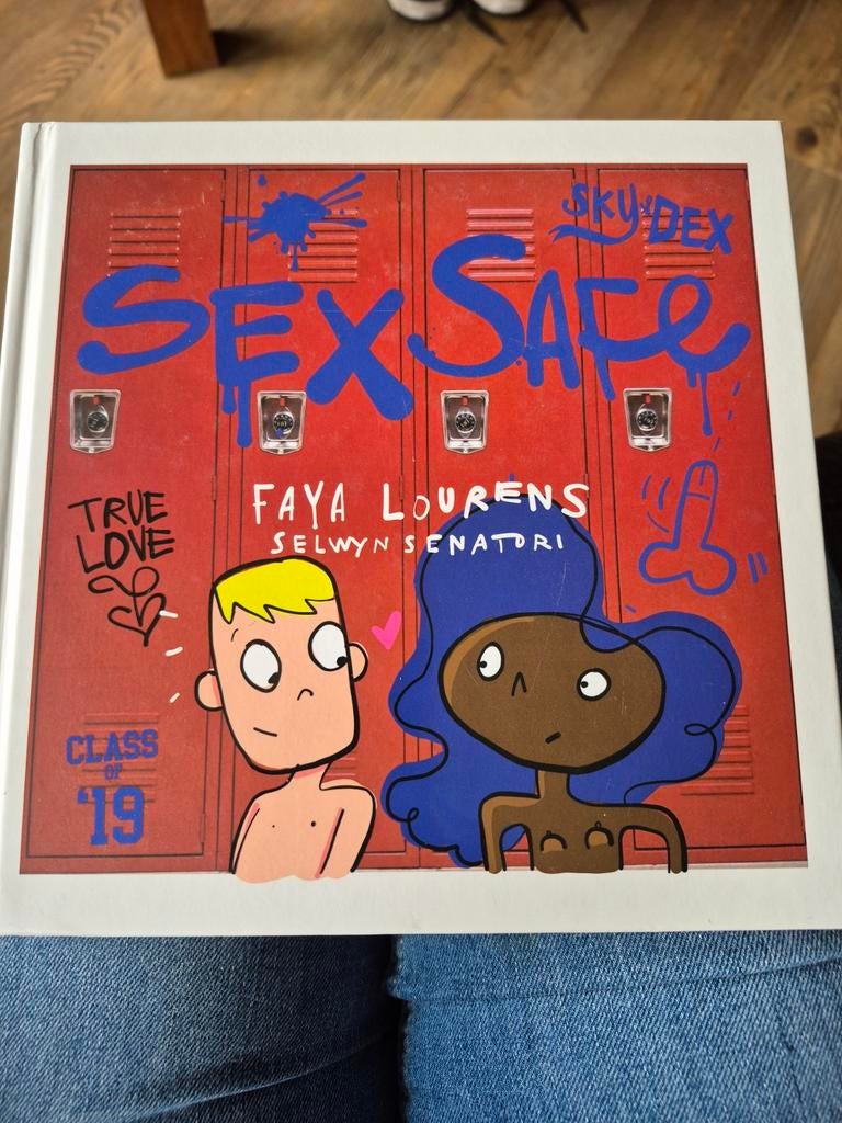 Sex Safe - De avonturen van Sky & Dex, Ophalen of Verzenden, Zo goed als nieuw, Faya Lourens, Selwyn Senatori, Non-fictie