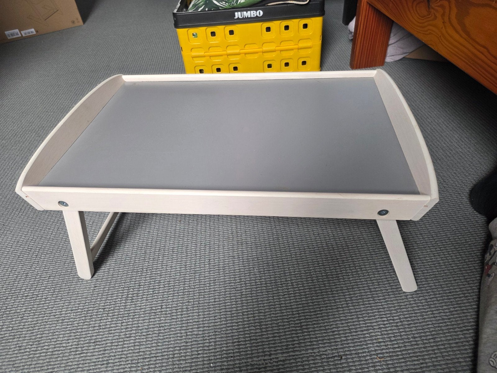 IKEA Bedtafeltje / laptoptafel Gratis, Huis en Inrichting, Ophalen, Minder dan 45 cm, Gebruikt, Modern, functioneel