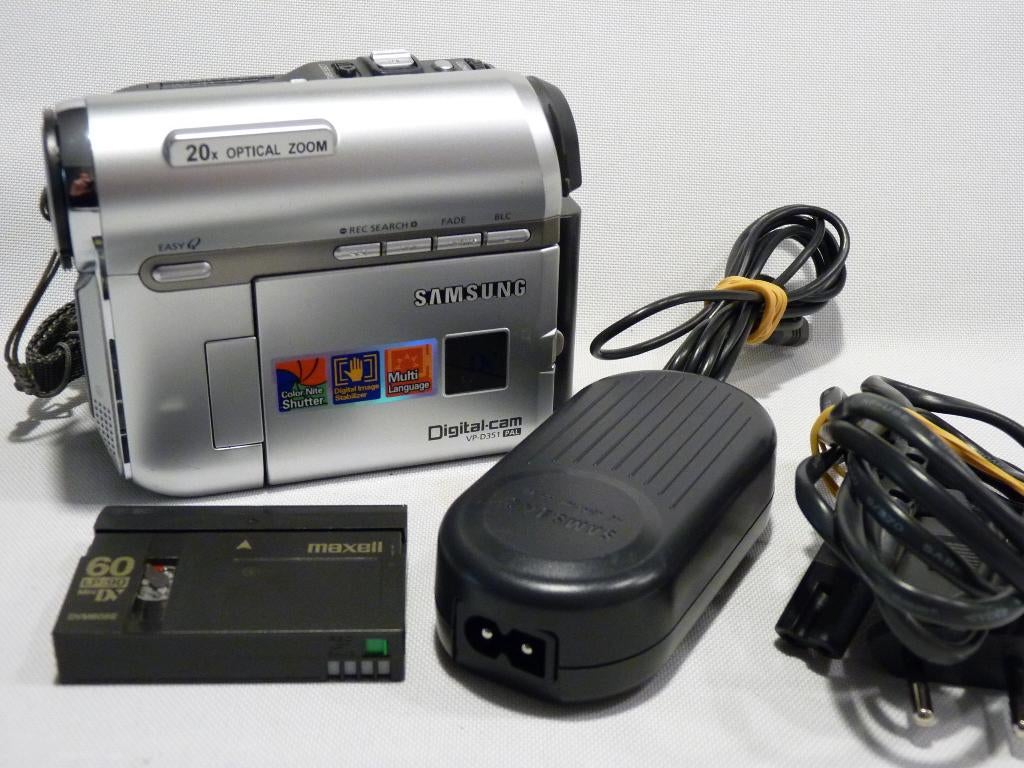 Samsung VP-D351 MiniDV Videocamera, adapter, Gebruikt, Panasonic, 20x of meer, Ophalen of Verzenden