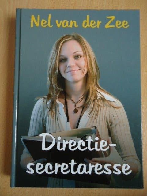 Directiesecretaresse, Nel van der Zee. Groot Letter 2376, Boeken, Ophalen of Verzenden, Zo goed als nieuw