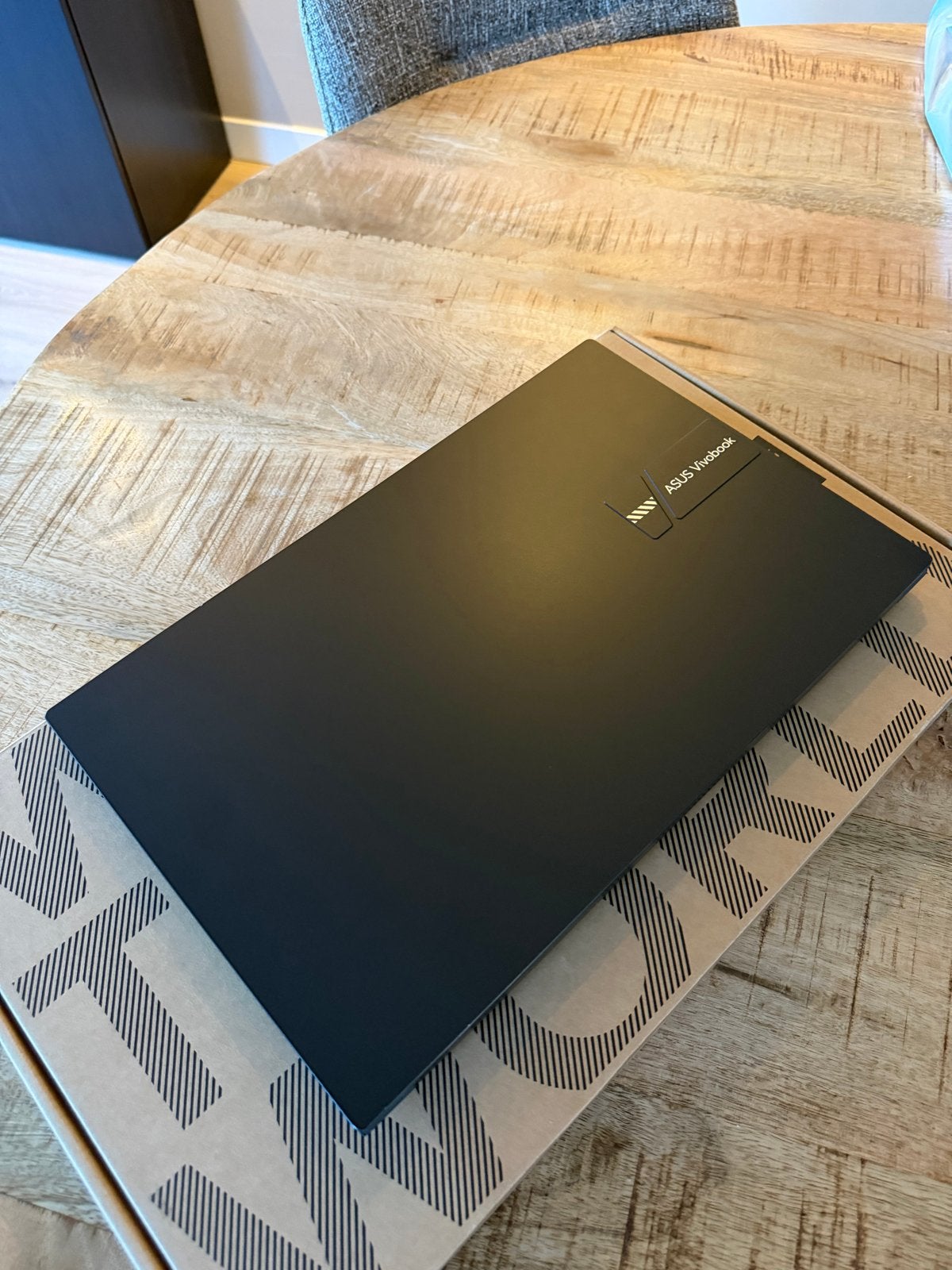 ASUS Vivobook 15 OLED X1505ZA 16GB  RAM - 1TB SSD Intel i7, Computers en Software, Windows Laptops, Ophalen, Met videokaart, 2 tot 3 Ghz