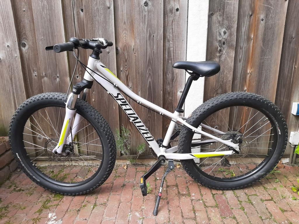 Specialized Riprock 24 inch - Lichtgrijs Metallic, Gebruikt, Versnellingen, Minder dan 49 cm, Schijfrem
