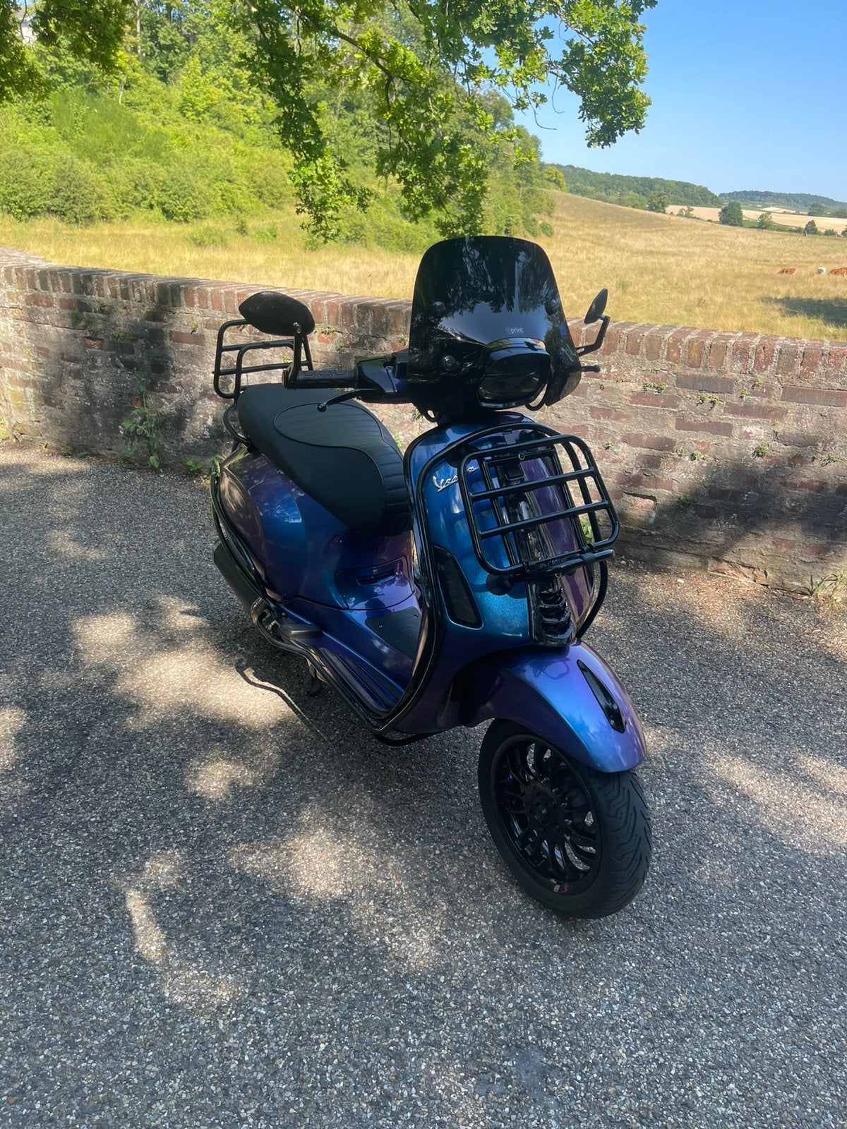 Vespa Primavera Sprint Look 80cc 4v Brom, Fietsen en Brommers, Scooters | Vespa, Ophalen, Overige modellen, Zo goed als nieuw