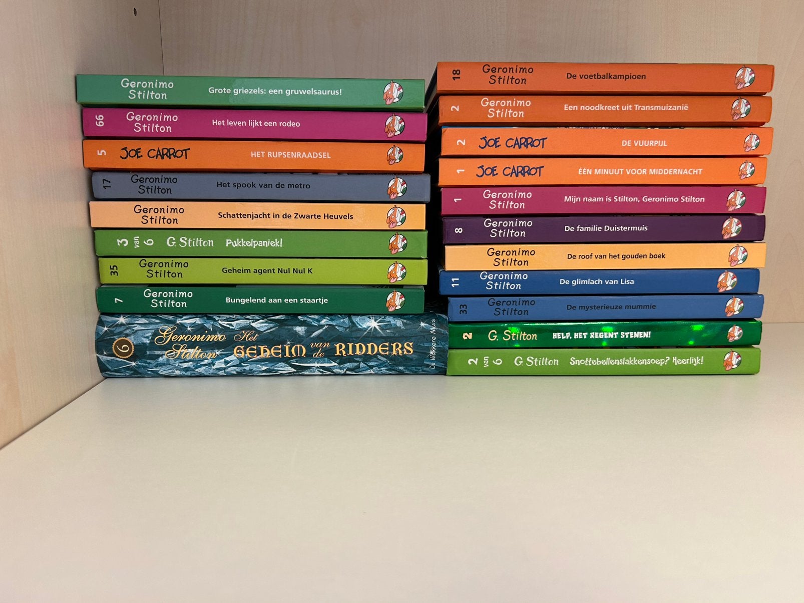 Geronimo Stilton boeken, Boeken, Ophalen, Zo goed als nieuw, Fictie algemeen