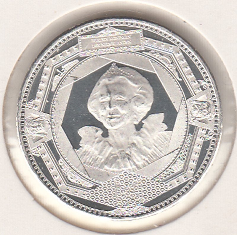 Nederland 5 euro Muntgebouw 2011 UNC in munthouder, Ophalen of Verzenden, Koningin Beatrix, Euro's, Losse munt