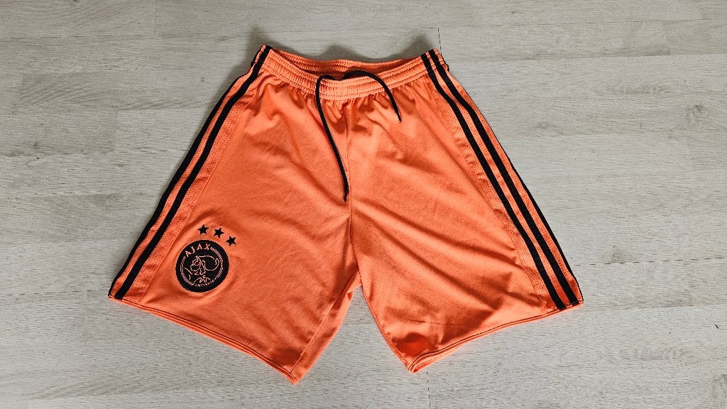 Ajax UIT Short (Oranje)! Seizoen 19/20! Mt M!, Ophalen of Verzenden, Zo goed als nieuw, Rood, Voetbal