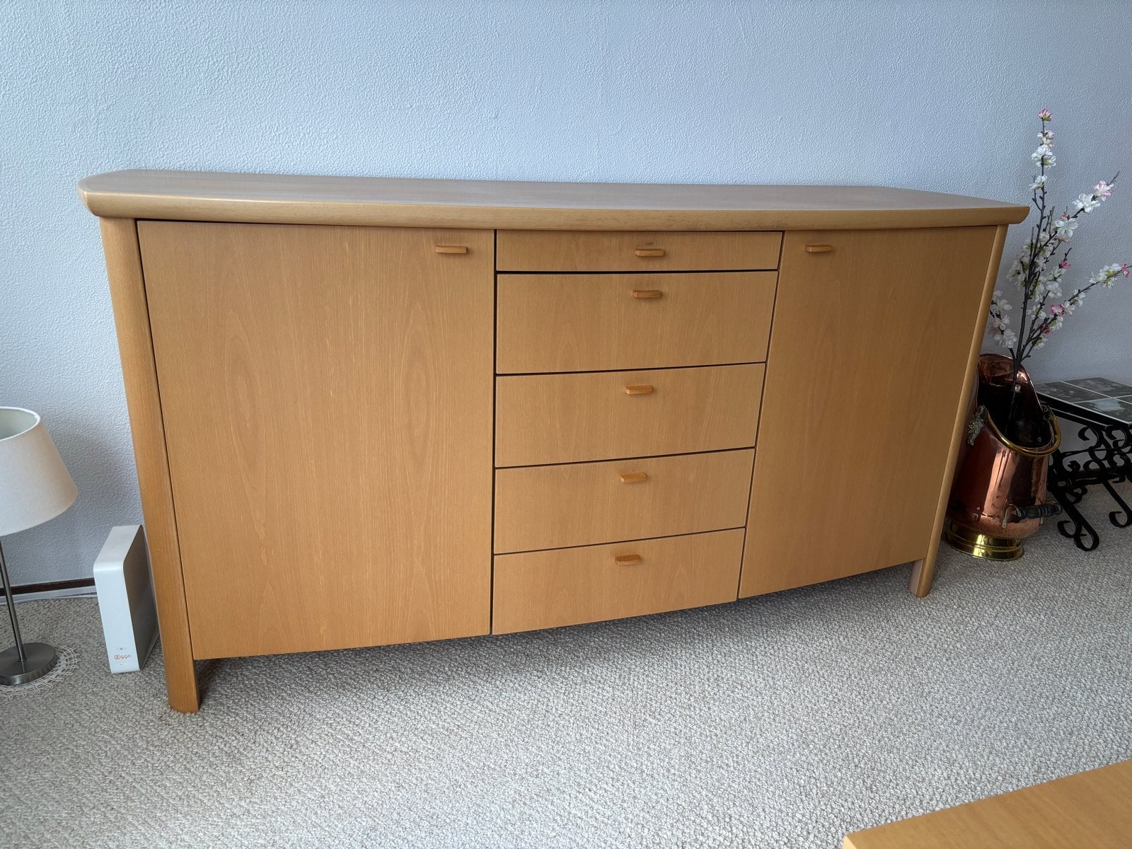 Stijlvol beuken dressoir met lades en deuren, Ophalen, Gebruikt, 150 tot 200 cm, Met lade(s)