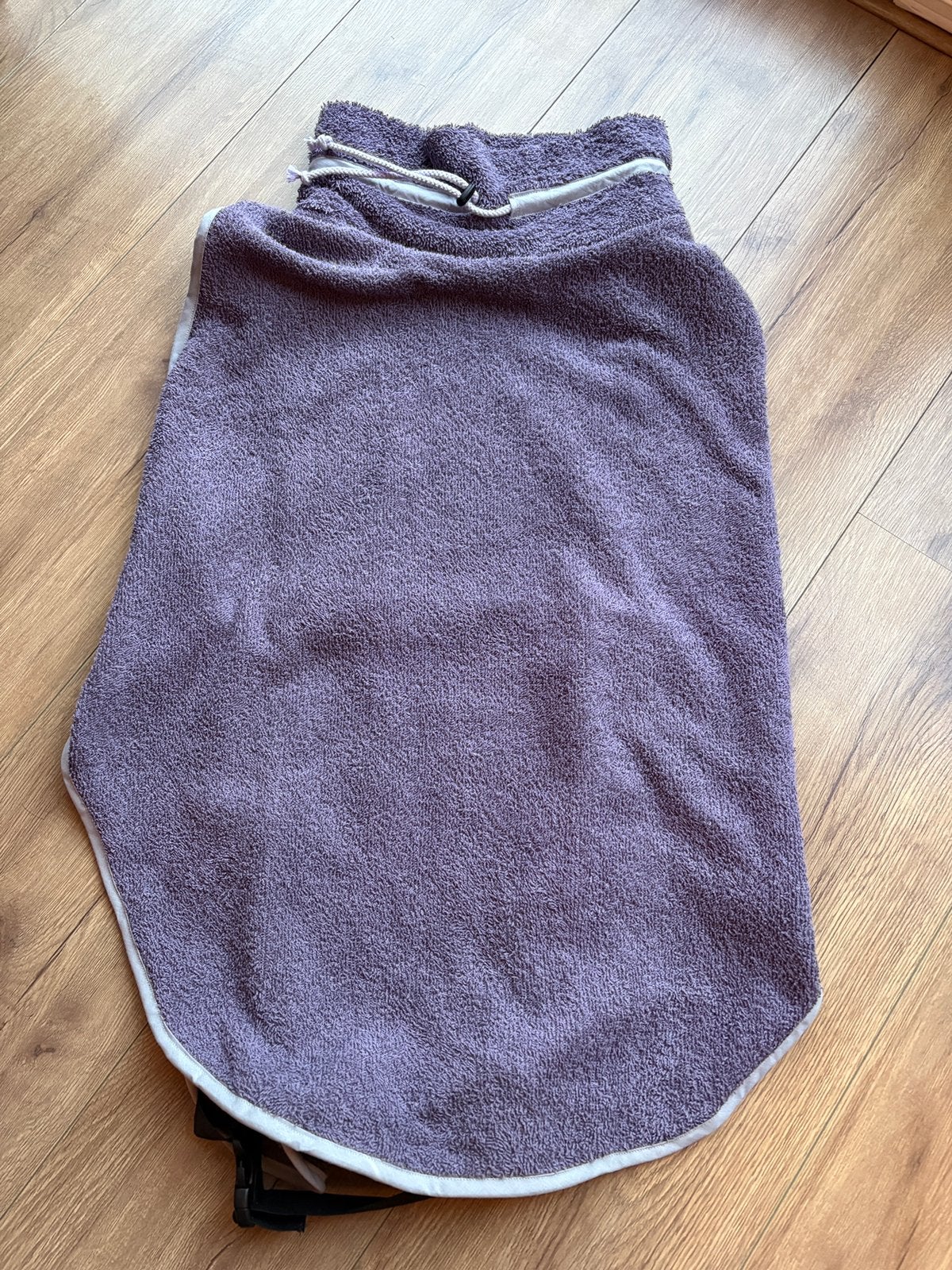 Nieuwe jondenjas / badjas, Ophalen of Verzenden, Nieuw, Hondenjas, XL