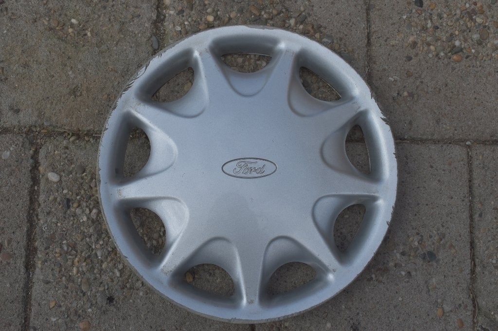 1 losse originele wieldop Ford Escort 14 inch, Ophalen of Verzenden, Gebruikt