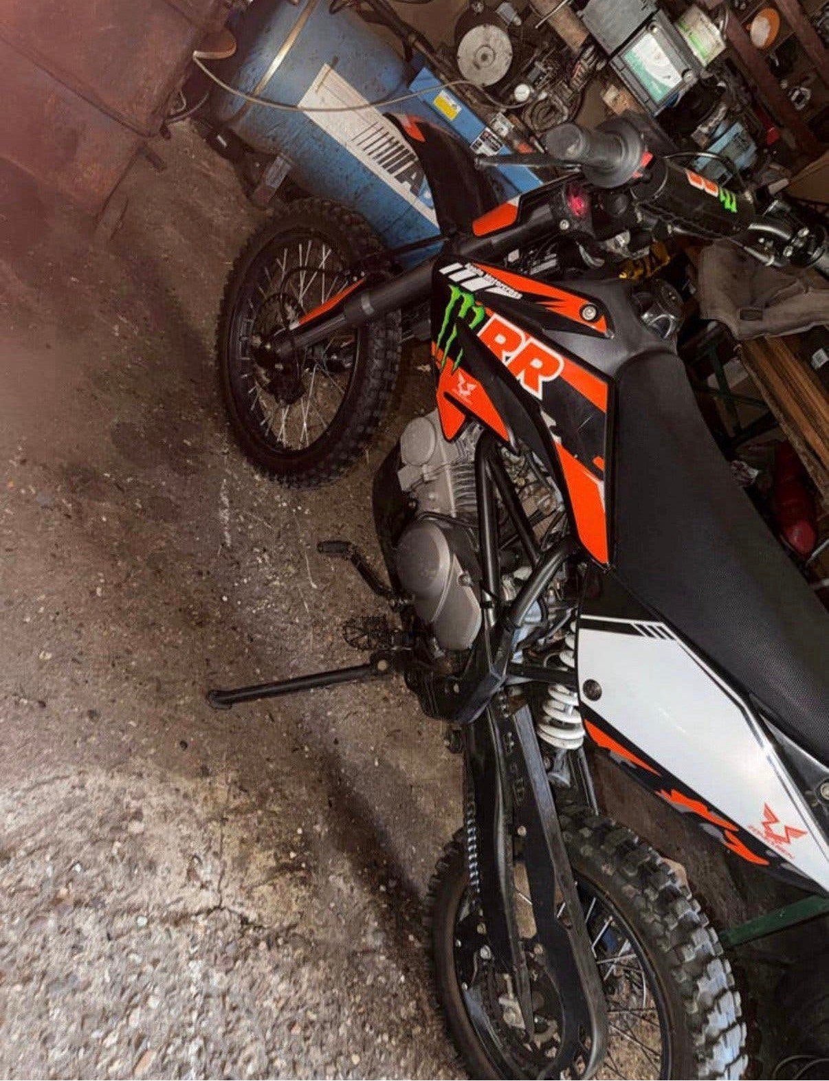 Crossmotor 125cc, Ophalen of Verzenden, Zo goed als nieuw, Overige merken