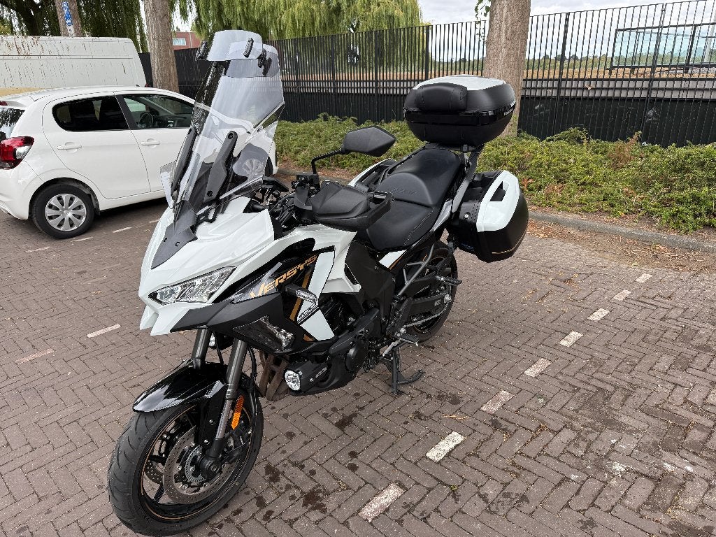 Kawasaki Versys 1100SE - Zo goed als nieuw!, Motoren, Motoren | Kawasaki, Occasion, 4 cilinders, Motorrijbewijs A, Particulier