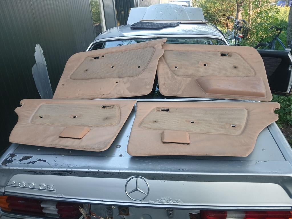 Mercedes W123 Deurpanelen - Set van 4, Ophalen of Verzenden, Gebruikt, Mercedes-Benz