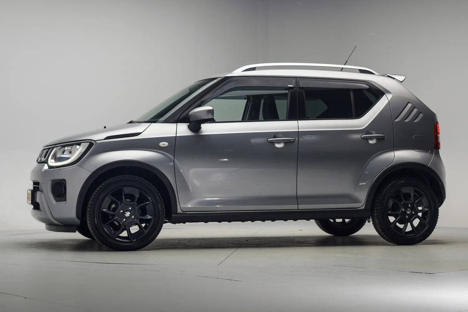 Suzuki Ignis 1.2 Smart Hybrid Select [ 1e eigenaar Apple/And, Voorwielaandrijving, 83 pk, Gebruikt, 4 cilinders