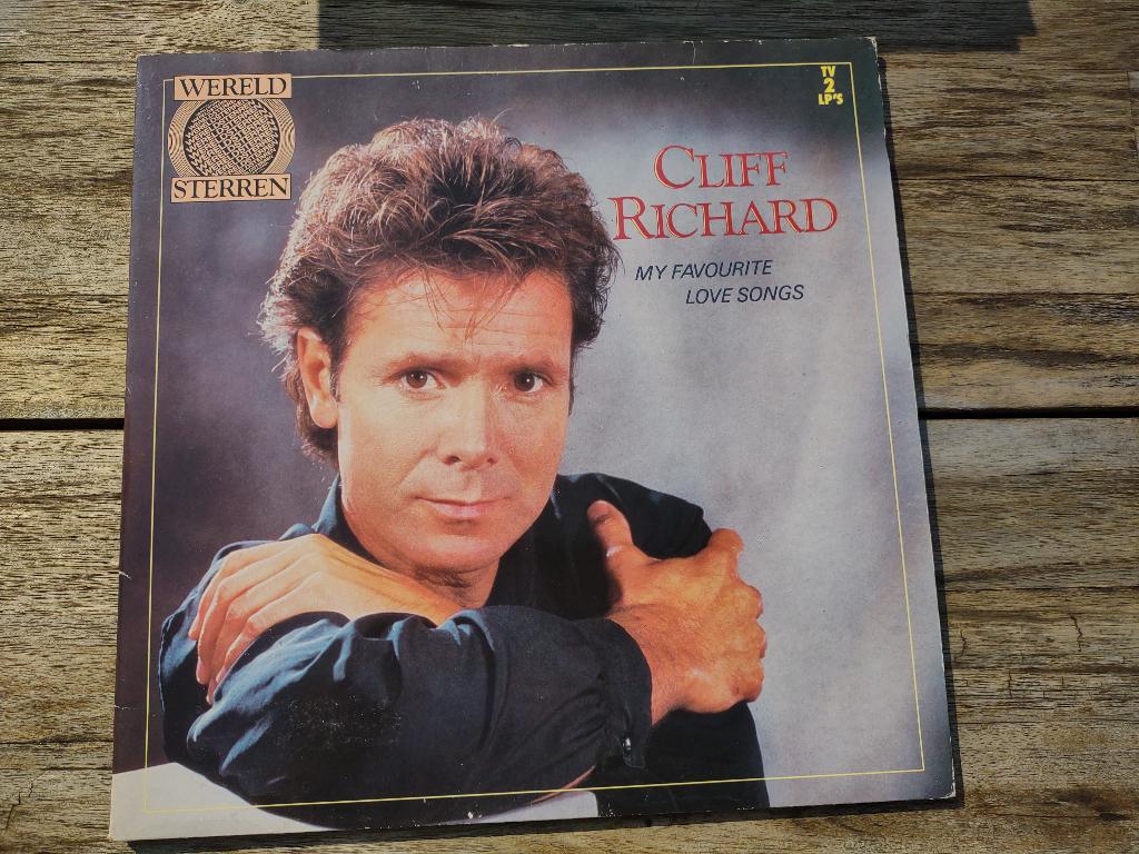 2 LP - Cliff Richard - My favourite Love Songs, Cd's en Dvd's, Ophalen of Verzenden, 1980 - 1989, Zo goed als nieuw, 12 inch