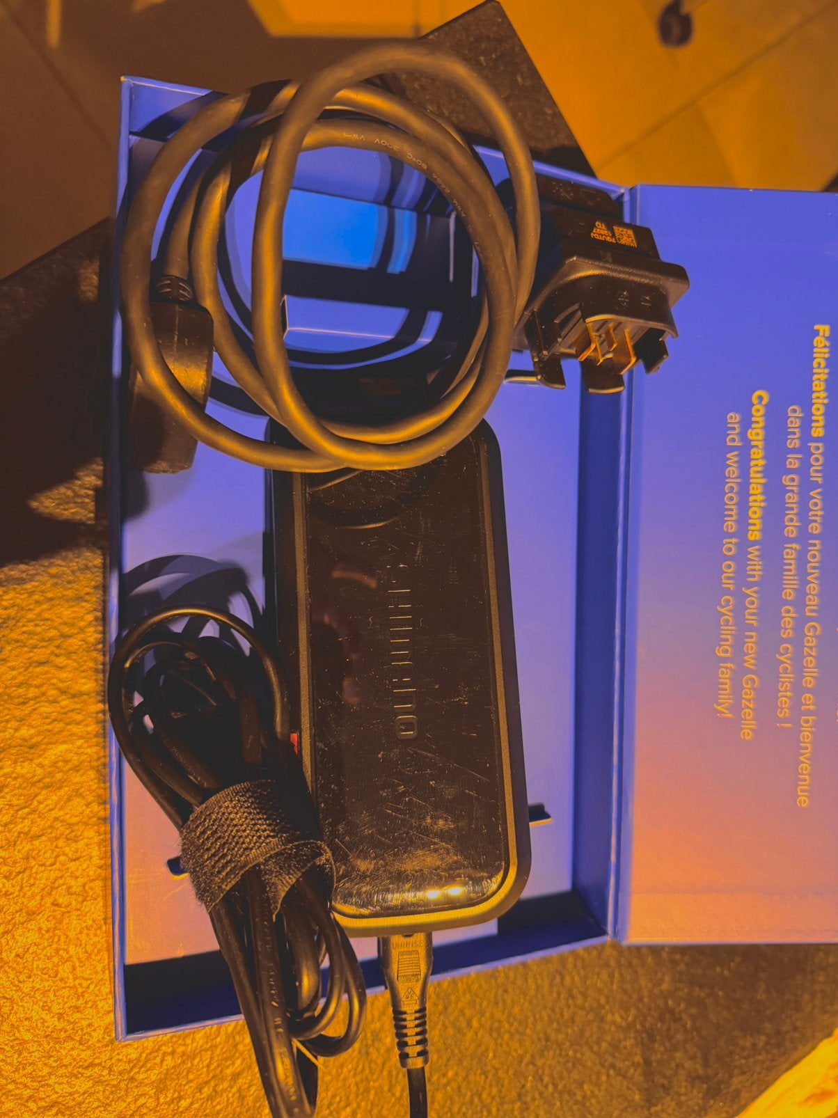 Shimano steps EC-E6002 Acculader + SM-ECE01 Adapter, Ophalen of Verzenden, Gebruikt