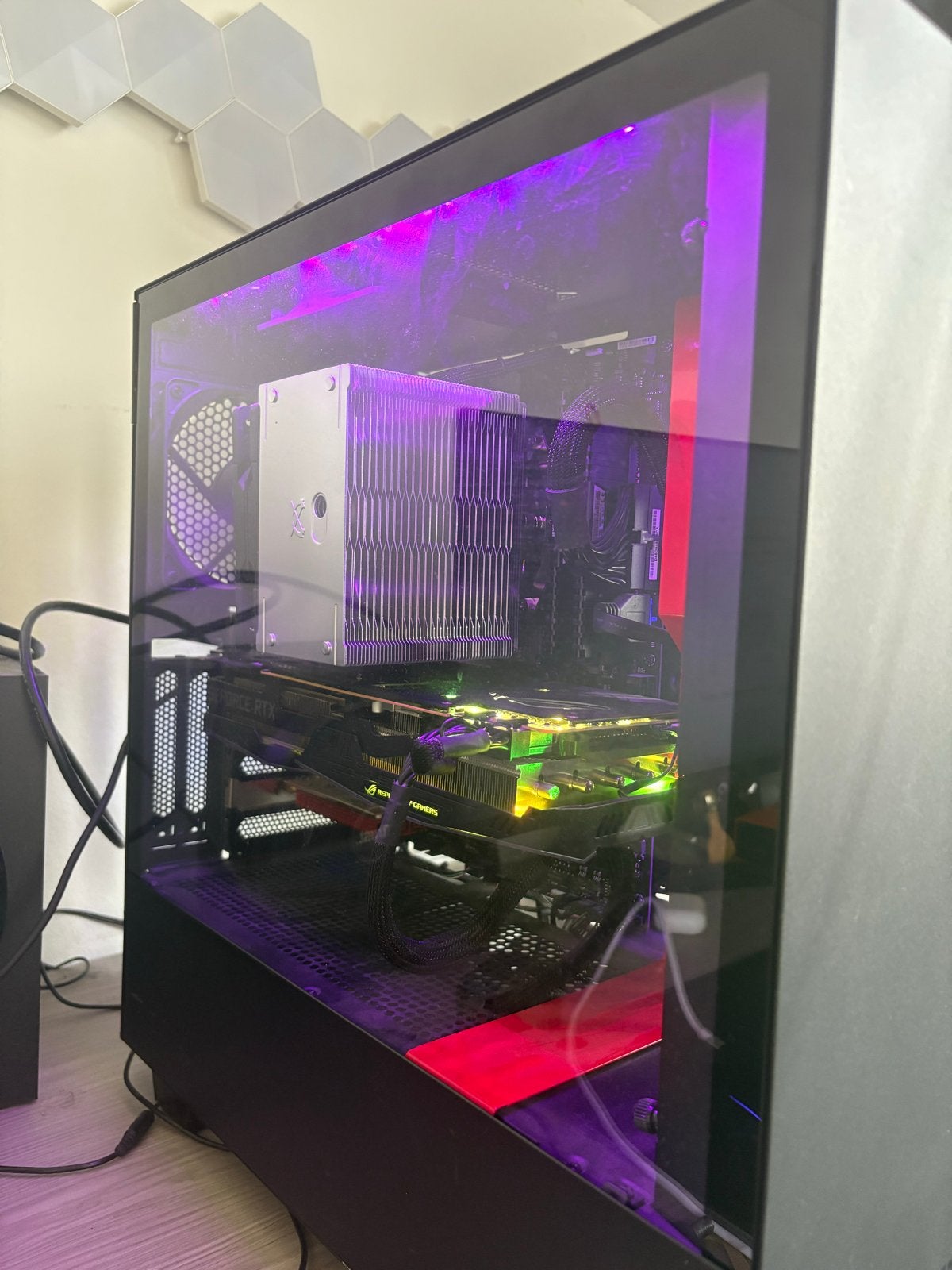 Gaming PC: AMD Ryzen 7, RTX 2070 Super, Ophalen, Zo goed als nieuw, Met videokaart, Gaming