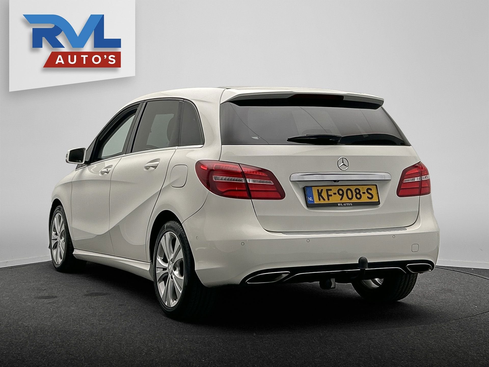 Mercedes-Benz B-klasse 180 Prestige | Trekhaak | Leder | Cam, Auto's, Mercedes-Benz, Voorwielaandrijving, Gebruikt, 4 cilinders