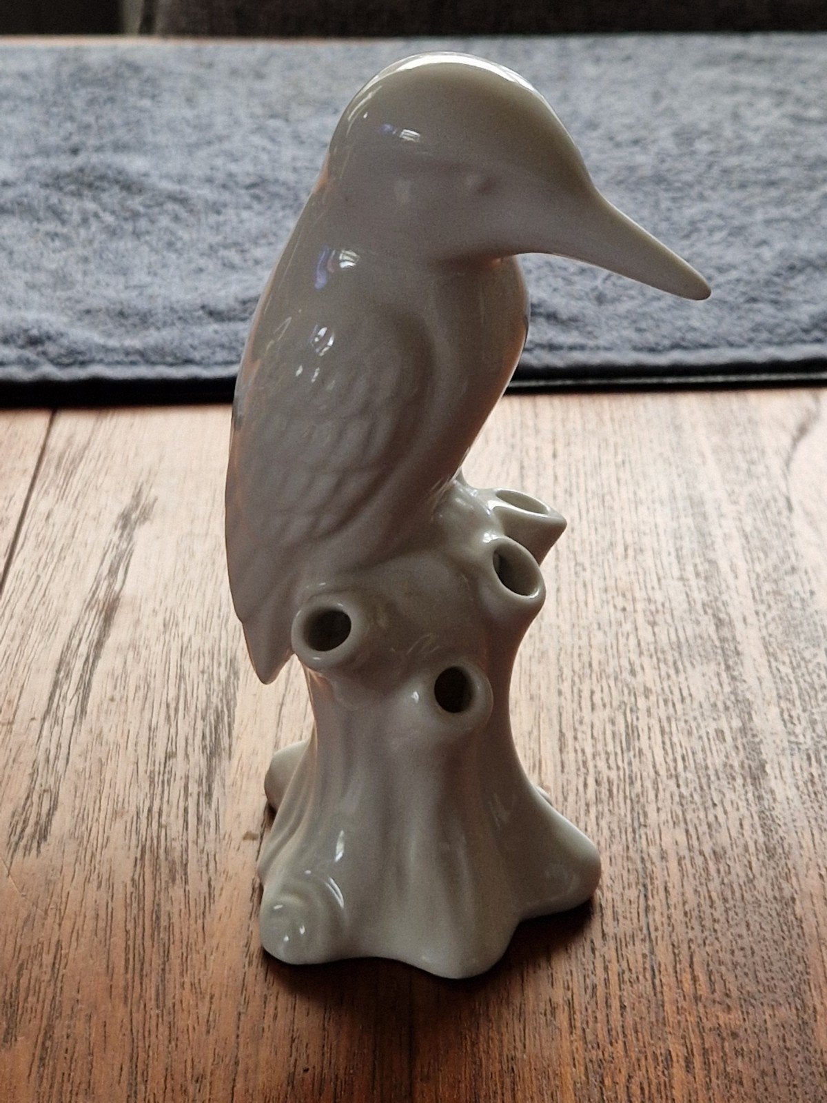 Decorative ijsvogel vaasje/Hoedenpin houder &Klevering Amste, Antiek en Kunst, Ophalen of Verzenden, 16 cm, Gemerkt