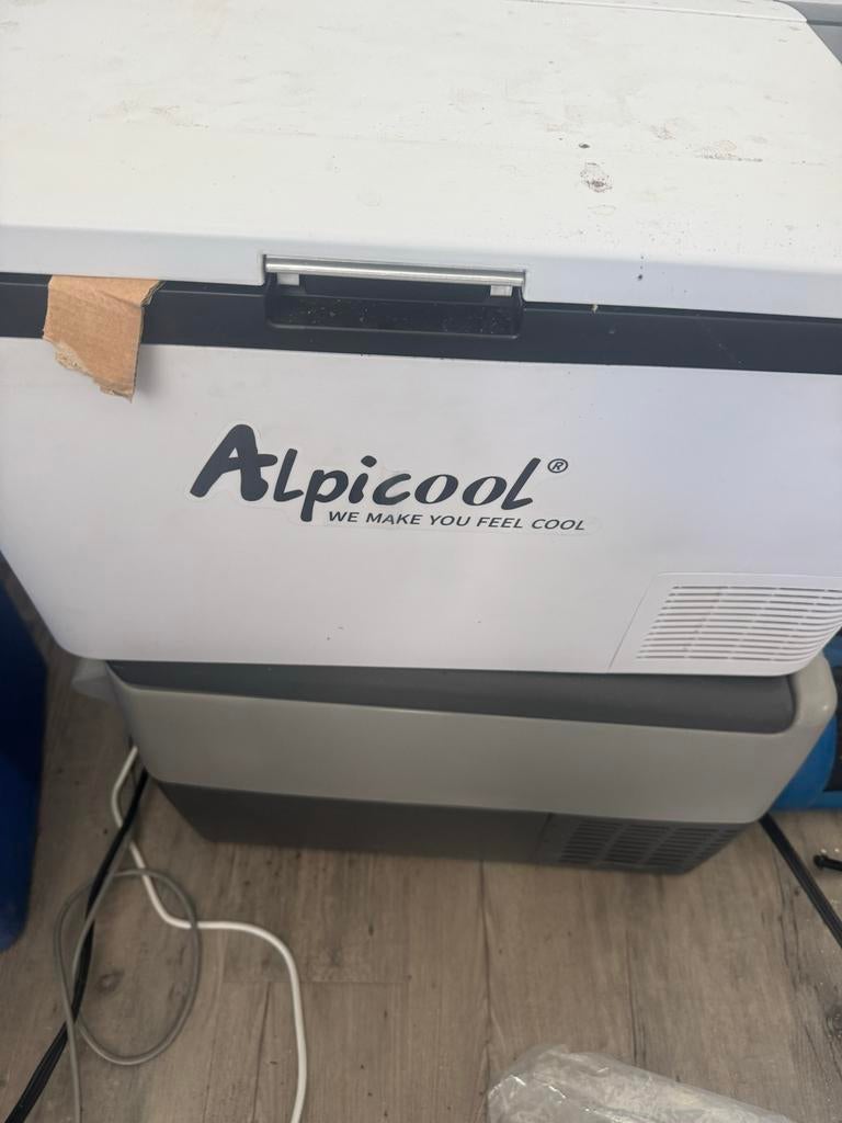 Alpicool K25 Mini Koelkast/Vriesbox 25L 12/24/230V, Ophalen of Verzenden, Zo goed als nieuw, Koelbox, Compressor