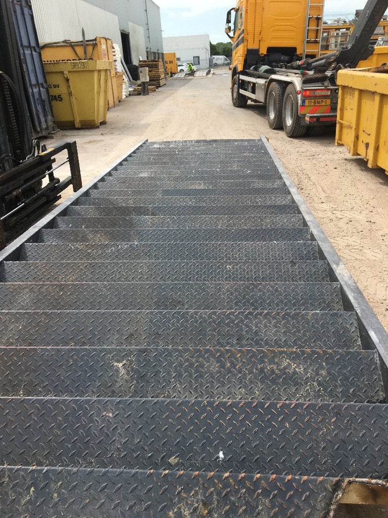 stalen trap, Ophalen, Gebruikt, Trap, 2 tot 4 meter