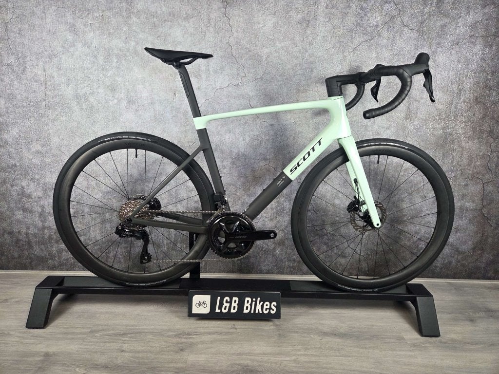 Nieuw! Scott Addict RC30 105 Di2 Carbon Wielen Maat L