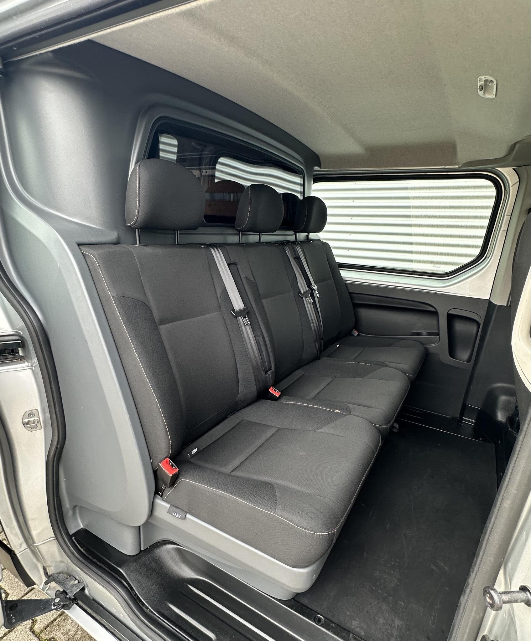 Renault Trafic 1.6 dCi L2 DC Dubbele cabine MARGE btw vrij, Voorwielaandrijving, Gebruikt, Euro 6, 2000 kg