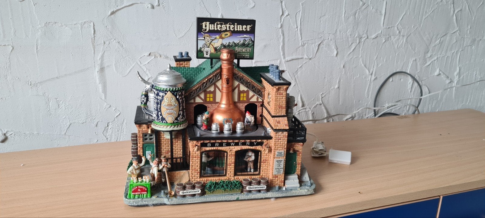 Lemax Gulessteiner Brewery - Kerstdorp Huisje, Verzamelen, Ophalen, Zo goed als nieuw