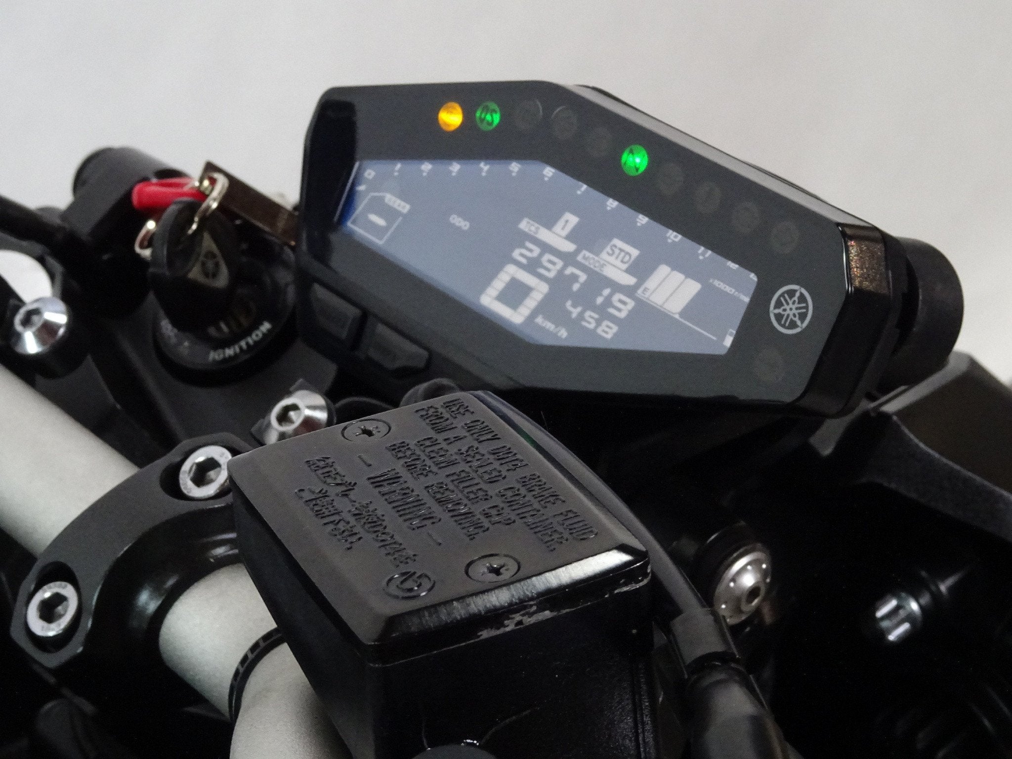 Yamaha MT09 MT 09 MT-09 ABS Leovince, Motoren, Handvatverwarming, Bedrijf, Meer dan 35 kW, 847 cc