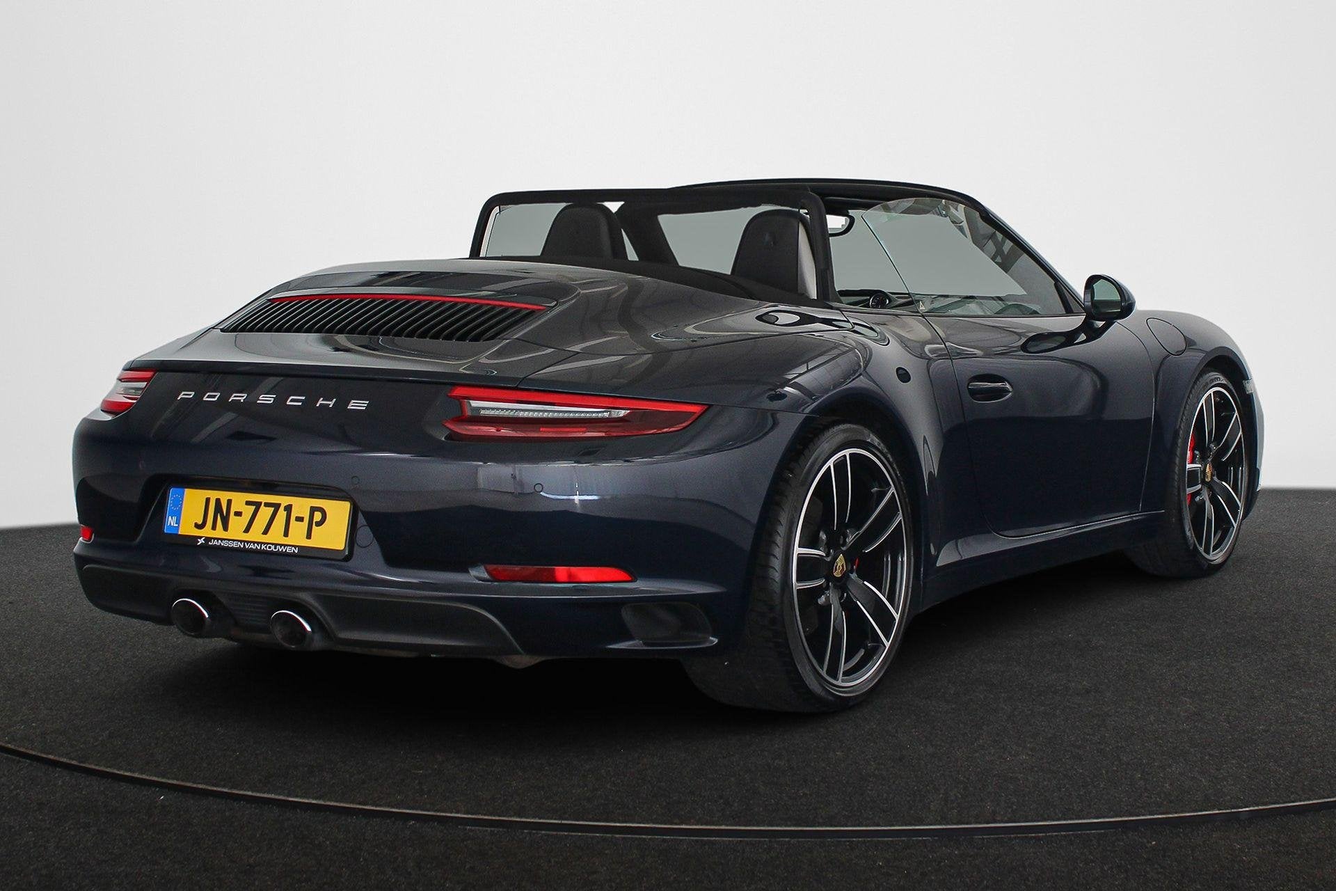 Porsche 911 Cabrio 3.0 Carrera Full PPF Sport Chrono BOSE Sp, Achterwielaandrijving, Gebruikt, Cabriolet, Leder en Stof
