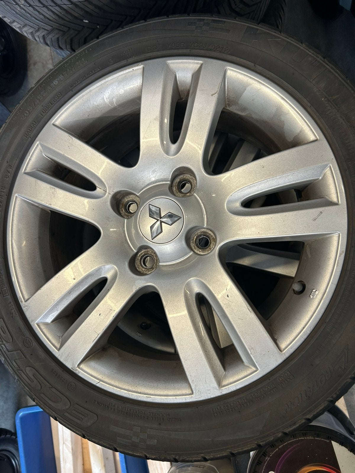 Mitsubishi space star BJ. Tot 2006 licht  metalen velgen, Ophalen, Gebruikt