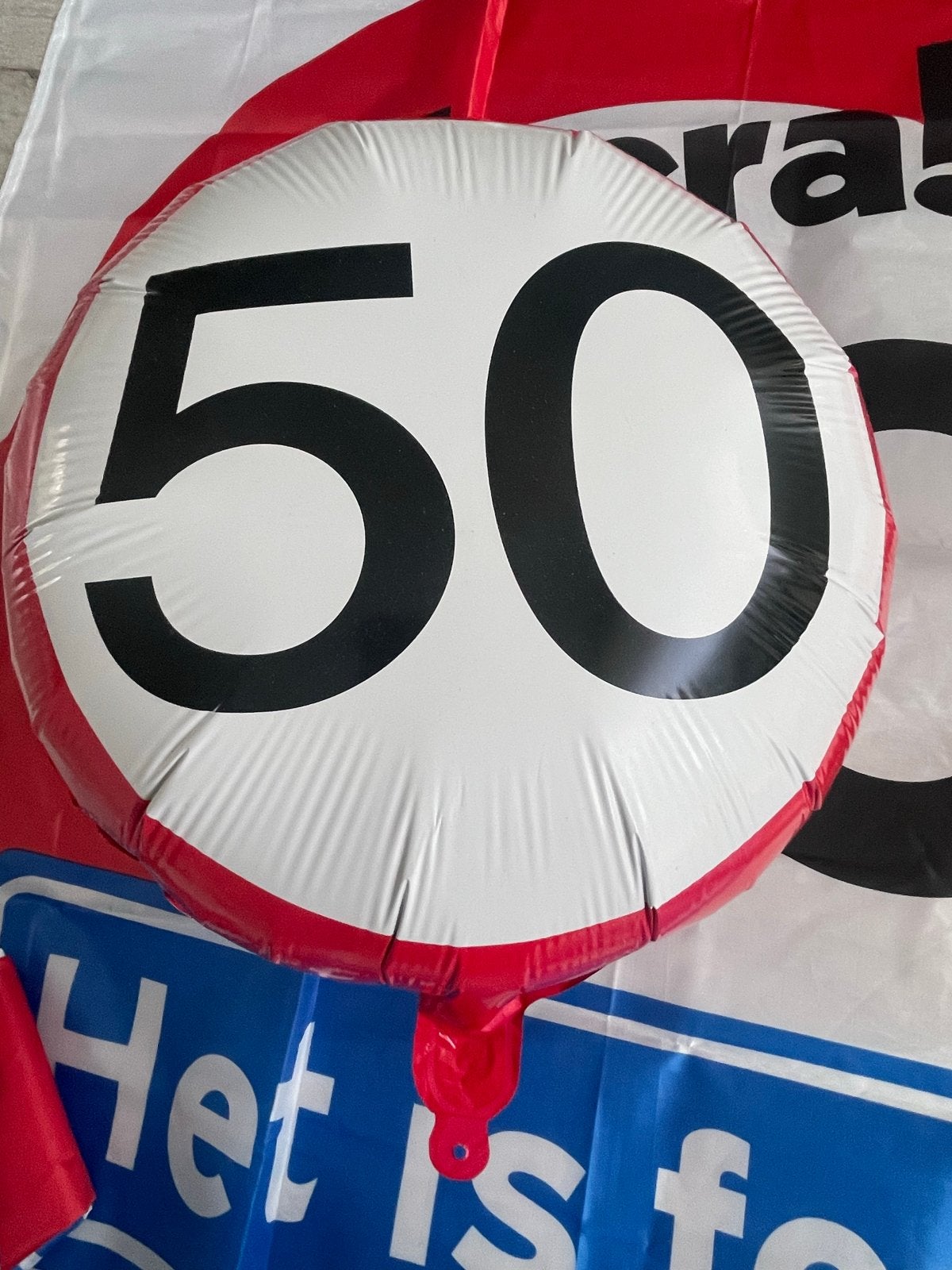 Feestpakket 50 jaar - Rood, Zwart, Wit & Blauw Thema, Ophalen of Verzenden, Gebruikt, Feestartikel, Verjaardag