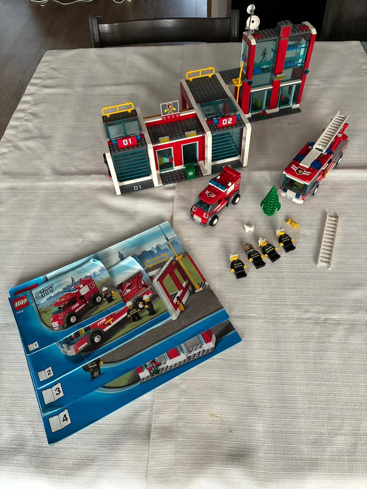 Lego 7208 Brandweerkazerne, Kinderen en Baby's, Speelgoed | Duplo en Lego, Compleet, Lego, Ophalen of Verzenden, Complete set