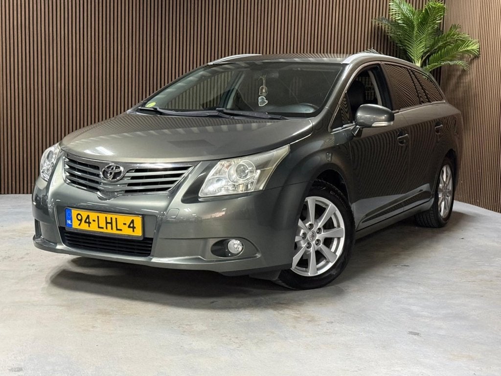 Toyota Avensis wagon 1.8 VVTi Exec. Bns (bj 2010), Auto's, 1385 kg, 15 km/l, 4 cilinders, Automatische klimaatregeling