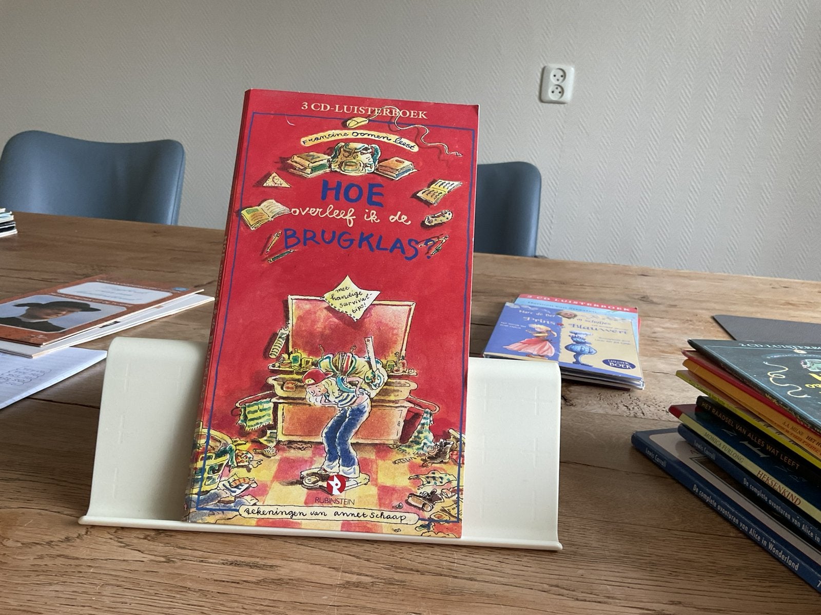 Luisterboek: Hoe overleef ik de brugklas, Boeken, Ophalen of Verzenden, Cd, Kind
