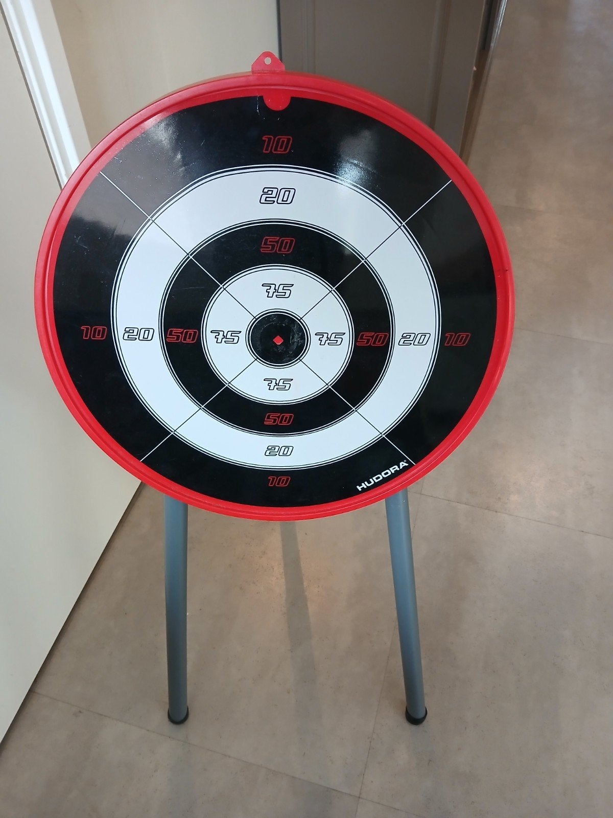 Hudora (dart)bord op standaard, Ophalen of Verzenden, Gebruikt, Dartbord
