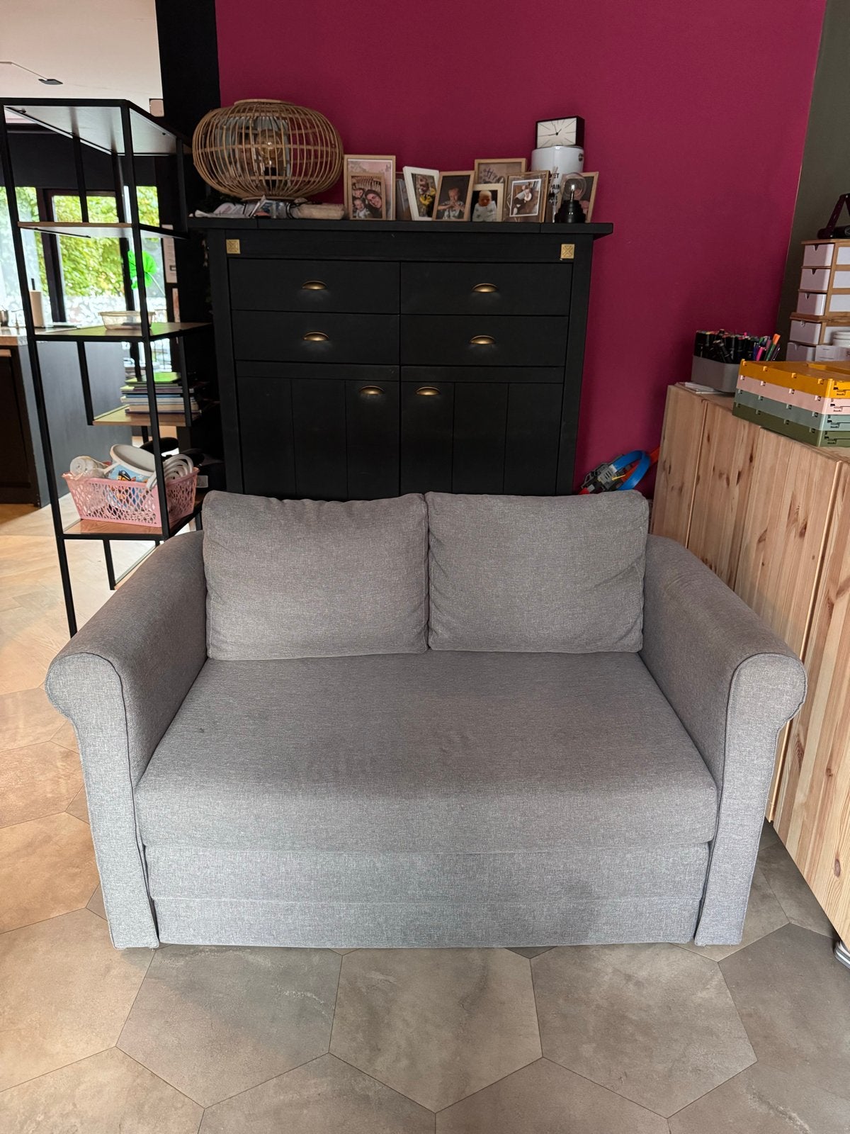 Grijze slaapbank - Compact en comfortabel, Ophalen, Gebruikt, Twijfelaar, 120 cm