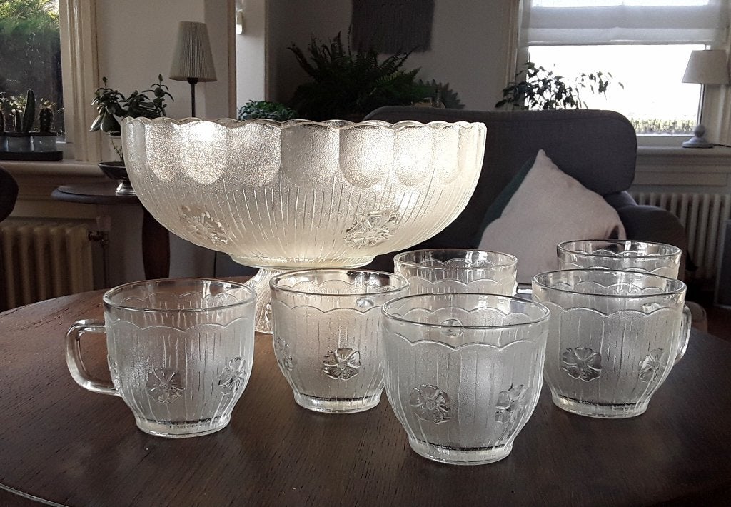 Vintage punch bowl - punchbowl Masserini Primavera op voet m, Gebruikt, Vintage, Ophalen of Verzenden, Glas