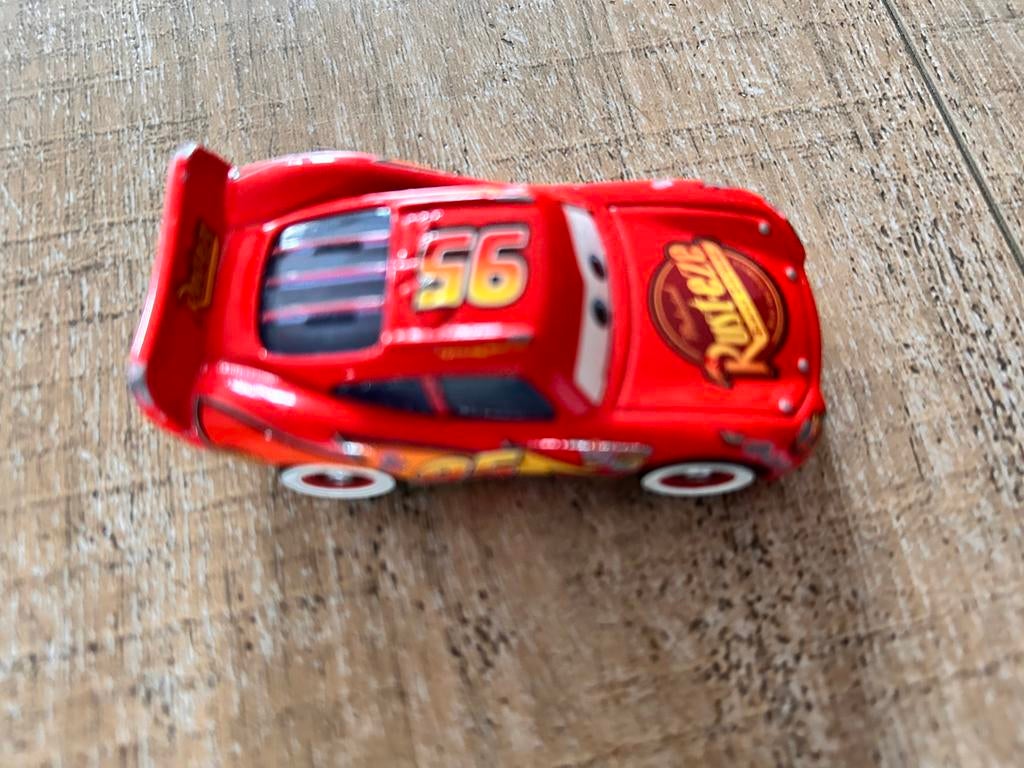 Speelgoed autootje cars 7x2cm, Kinderen en Baby's, Speelgoed | Speelgoedvoertuigen, Ophalen of Verzenden, Gebruikt