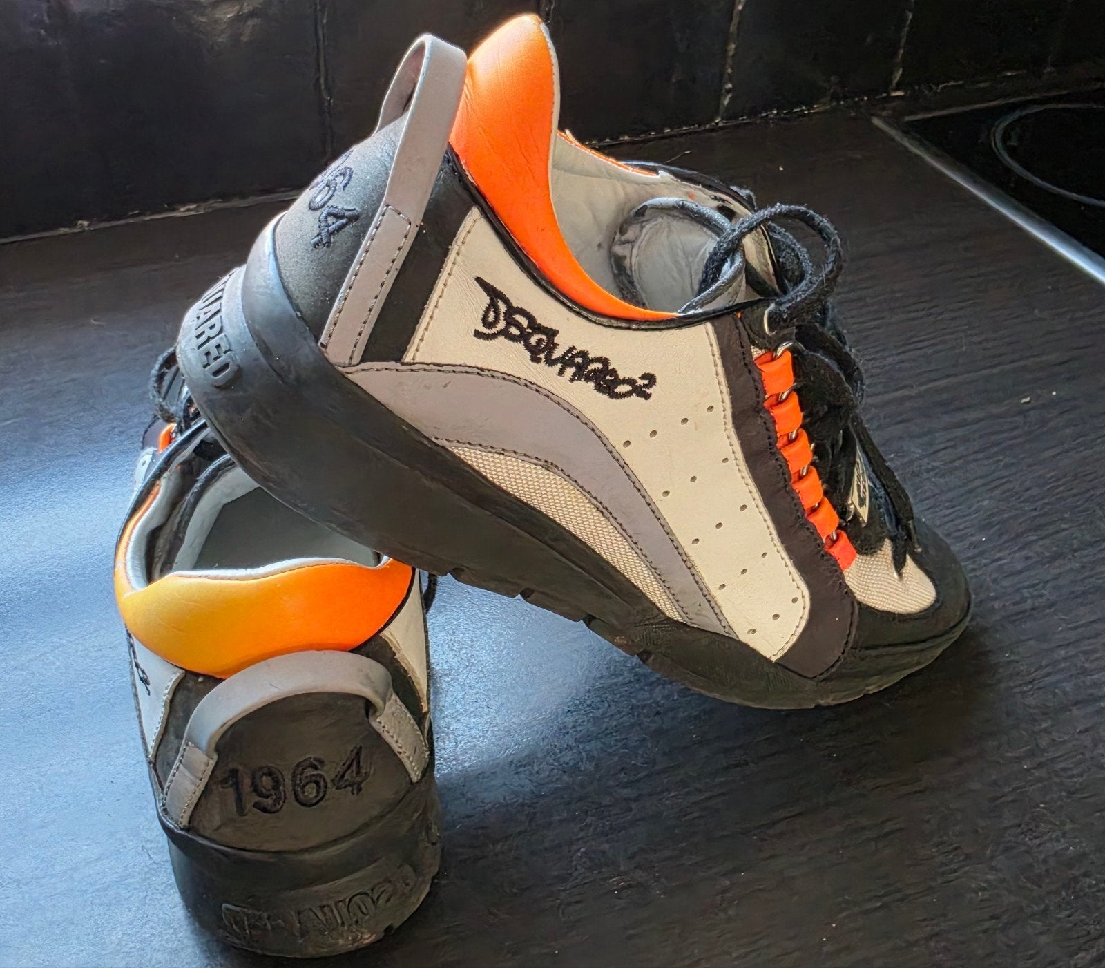 Dsquared2 Sneakers Maat 42 - Zwart/Wit/Oranje, Overige kleuren, Dsquared2, Ophalen of Verzenden, Sneakers of Gympen