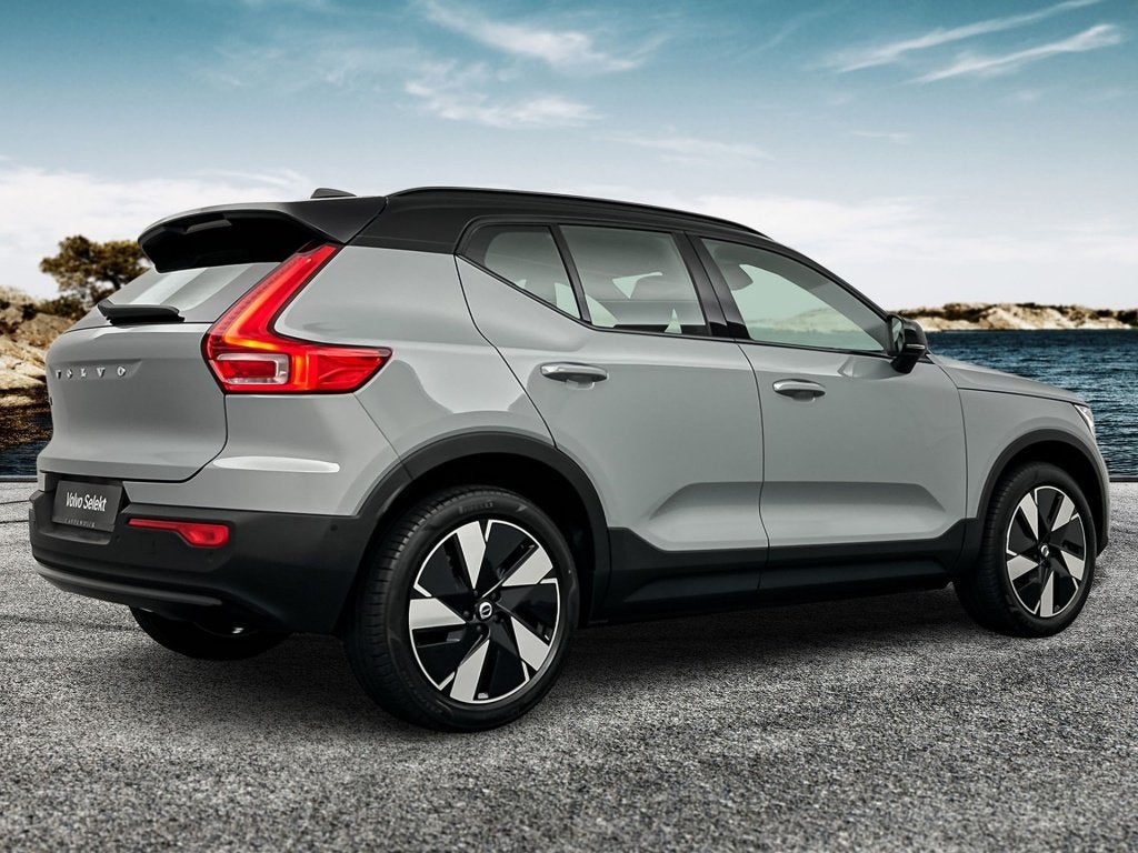 Volvo EX40 Extended Range Plus Europa (bj 2026), 252 pk, Nieuw, 2075 kg, Stoelverwarming