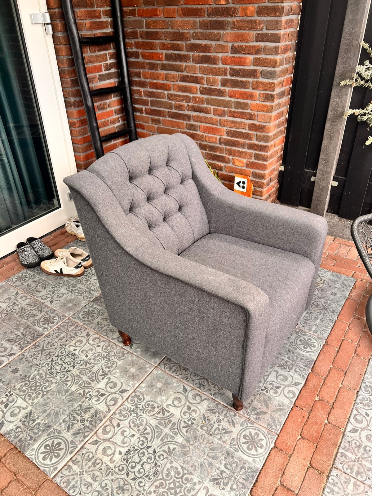 Grijze stoelen 2x, Ophalen, Zo goed als nieuw, Kunststof, Stoel