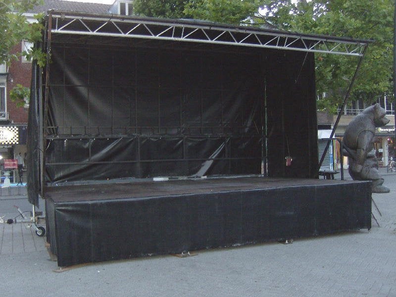 Mobiel podium 6 m, Ophalen, Gebruikt