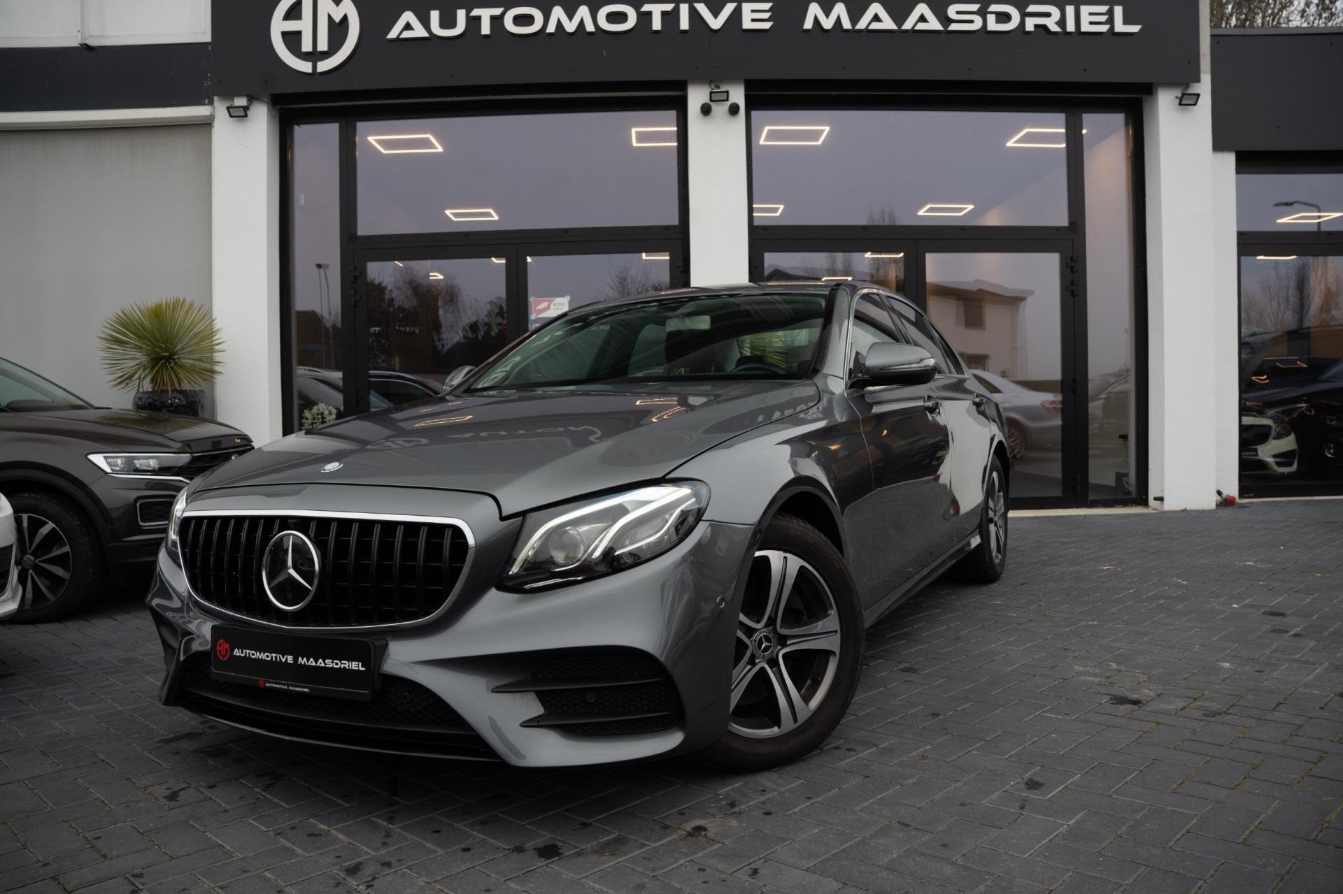 Mercedes-Benz E-klasse 200 4MATIC |AMG-LINE|Pano|9G-TRONIC|D, Automaat, Dealer onderhouden, Gebruikt, 4 cilinders