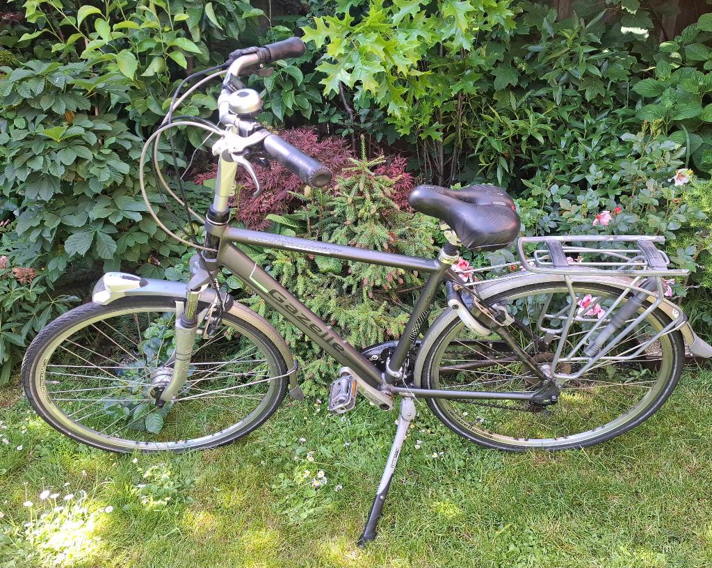 Gazelle Lausanne Gold Line - Licht aluminium frameframe 49", Fietsen en Brommers, Fietsen | Heren | Herenfietsen, Gebruikt, Velgrem