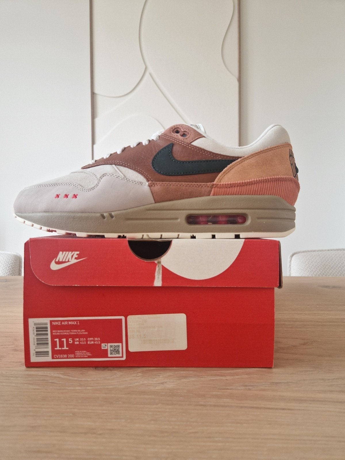 Nike Air Max 1 Amsterdam | EU 45,5, Kleding | Heren, Schoenen, Overige kleuren, Nike Air Max 1, Nieuw, Ophalen of Verzenden