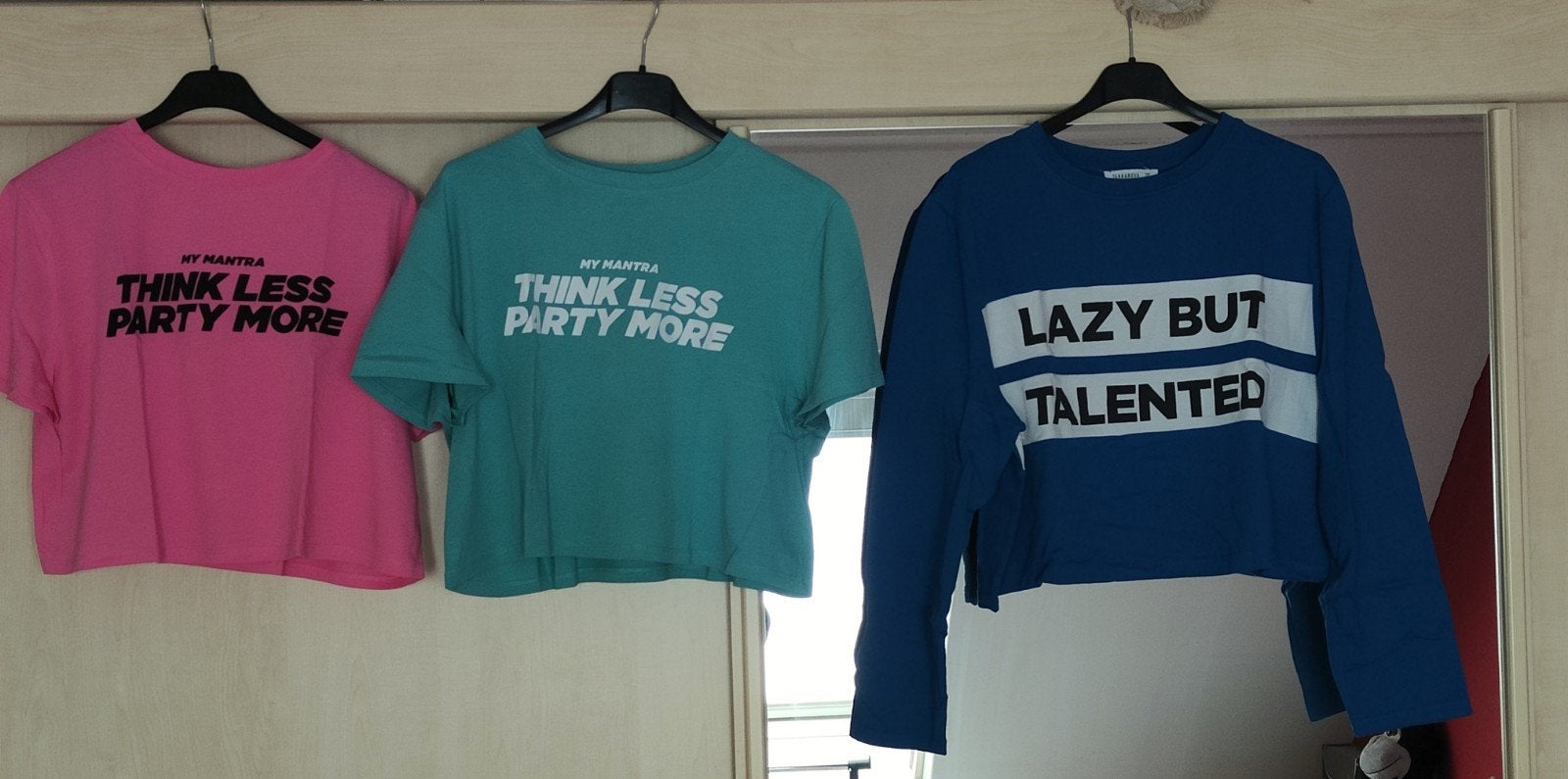 3 Crop Tops / Korte Shirts - Maat M, Kleding | Dames, Ophalen of Verzenden, Gedragen, Maat 38/40 (M)