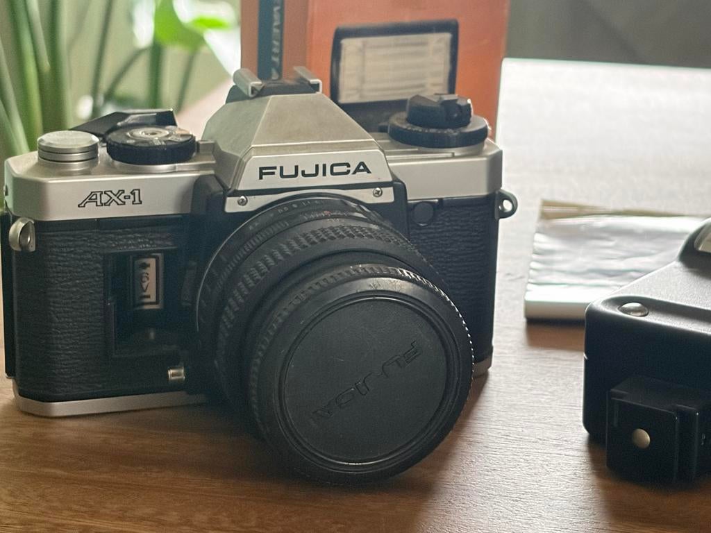 Fujica AX-1 analoge camera met Agfatronic flitser, Audio, Tv en Foto, Fotocamera's Analoog, Ophalen of Verzenden, Gebruikt, Spiegelreflex