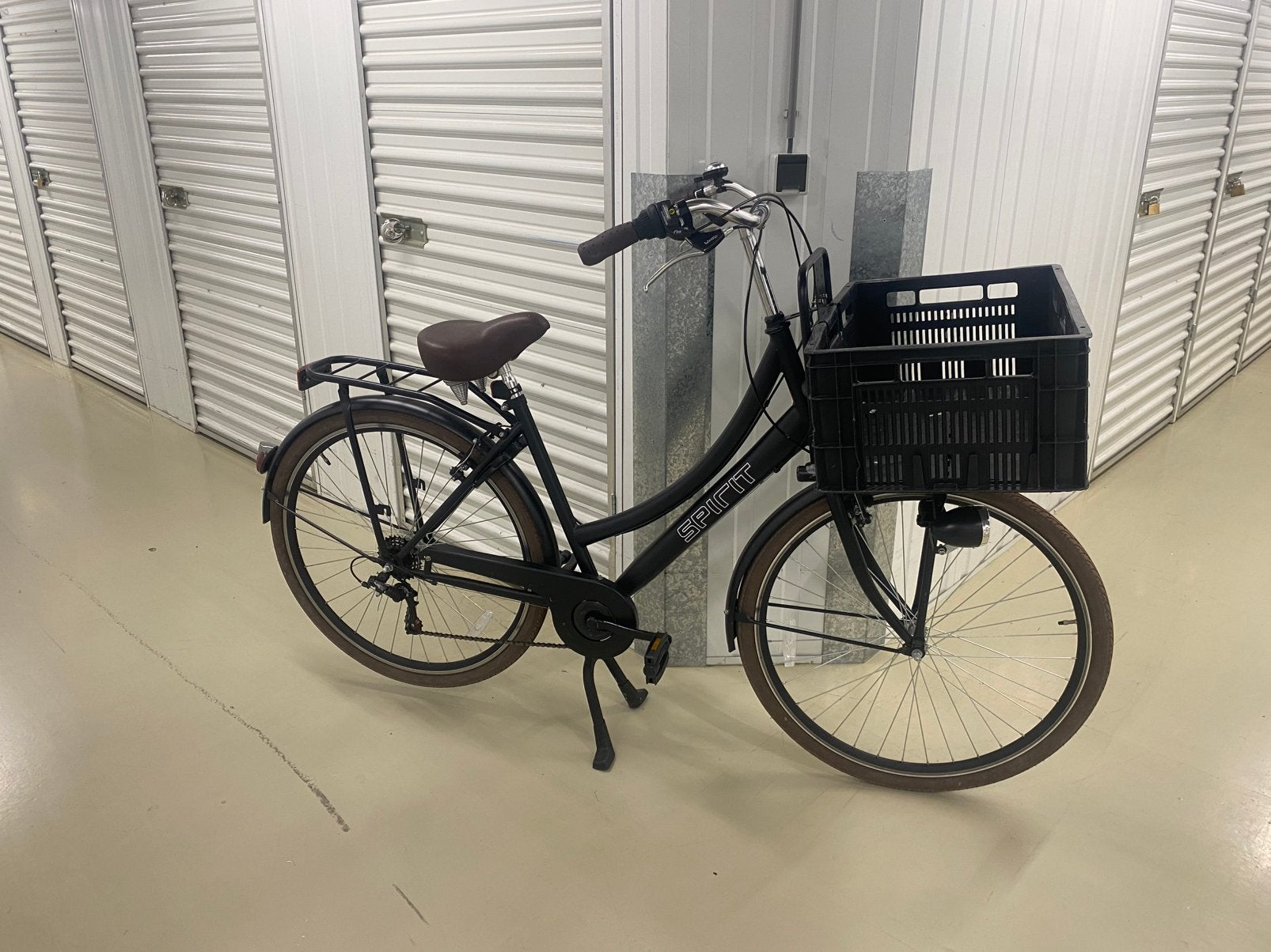 Amsterdam bike with basket, Ophalen of Verzenden, Zo goed als nieuw