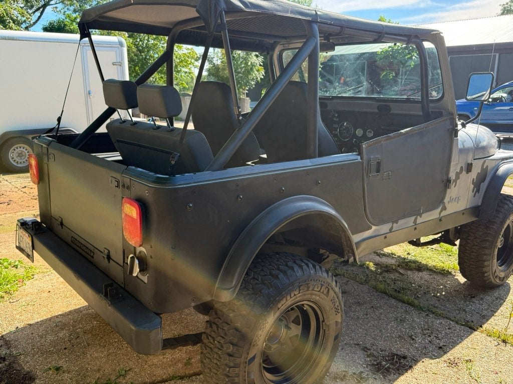 JEEP CJ7 V8 1976, Auto's, Jeep, Automaat, 8 cilinders, Overige bekleding, Particulier